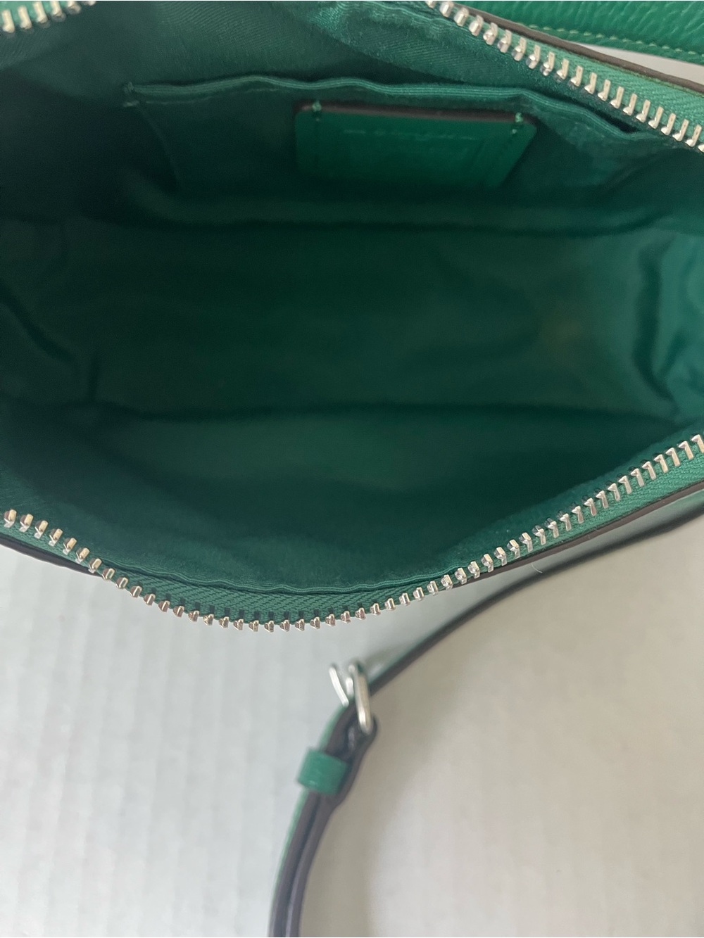 COACH Pennie Shoulder Bag 25 Green C7222 - Picture 9 of 13